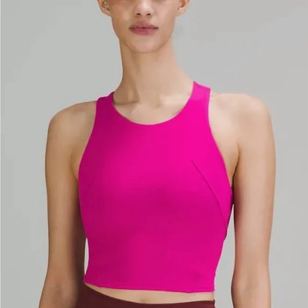 Lululemon Invigorate Crop